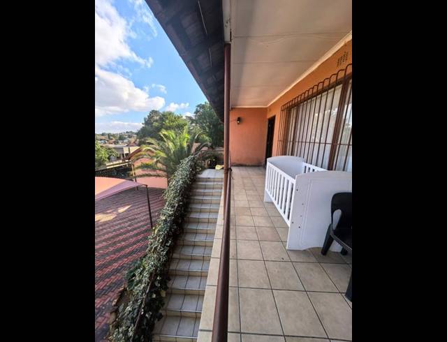 3 BEDROOM HOUSE FOR SALE IN LINDHAVEN